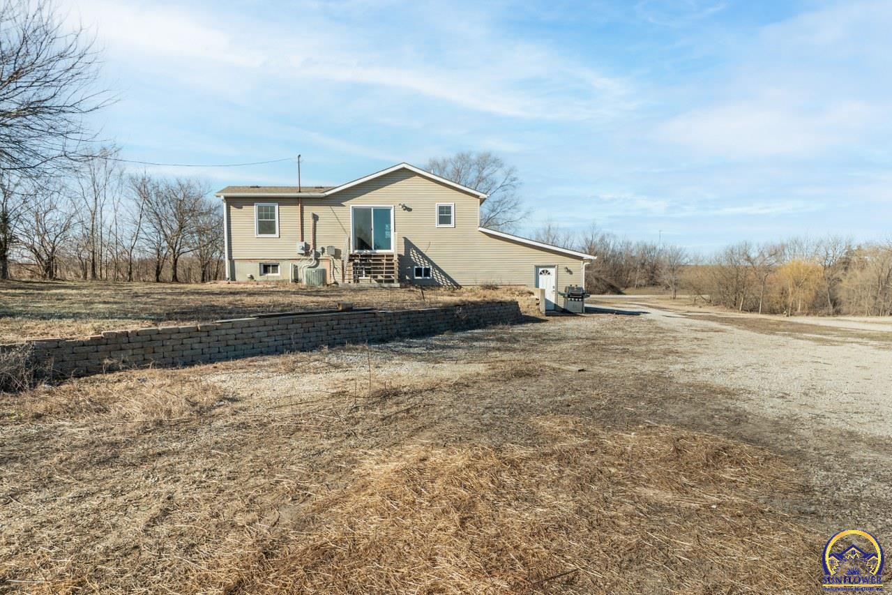 6816 Butler Road Meriden, KS 66512 - Photo 33 of 35