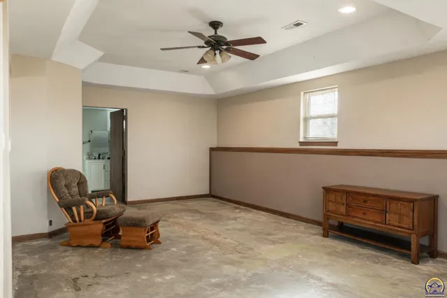 $298,000 | 6816 Butler Road, Meriden, KS 66512