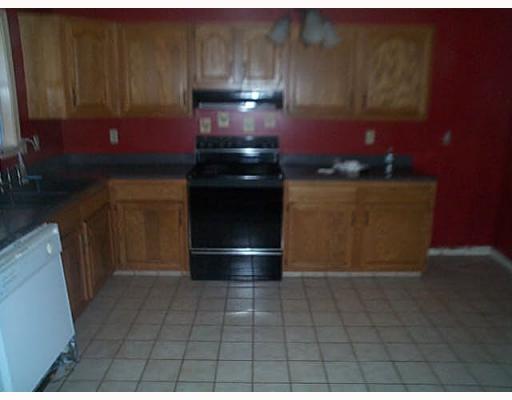 261 Hilltop Road Cumberland, RI 02864 - Photo 3 of 7 Kitchen.