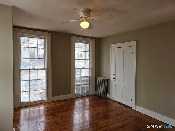 $1,900 | 19 Howard Avenue, Unit 1, New Haven, CT 06519