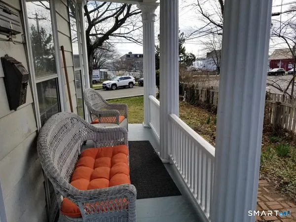 $1,900 | 19 Howard Avenue, Unit 1, New Haven, CT 06519