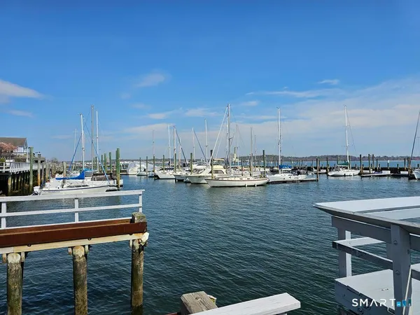 $1,900 | 19 Howard Avenue, Unit 1, New Haven, CT 06519