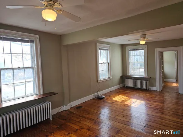 $1,900 | 19 Howard Avenue, Unit 1, New Haven, CT 06519