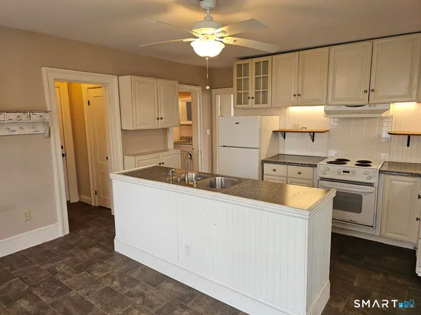 $1,900 | 19 Howard Avenue, Unit 1, New Haven, CT 06519