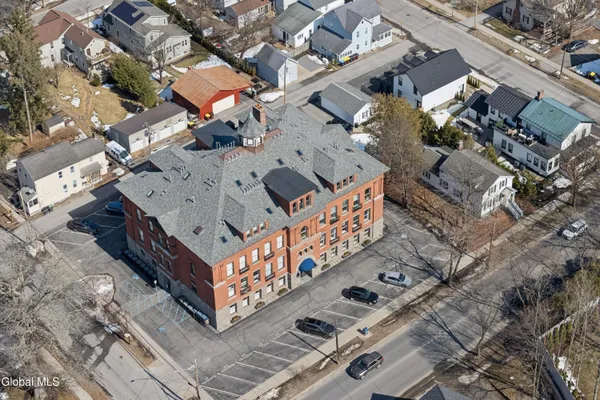 $2,500 | 77 Van Dam Street, Unit 408, Saratoga Springs, NY 12866