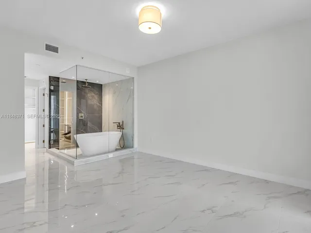 $10,500 | 700 Northeast 24th Street, Unit 4603, Miami, FL 33137