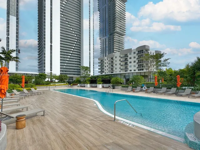 $10,500 | 700 Northeast 24th Street, Unit 4603, Miami, FL 33137