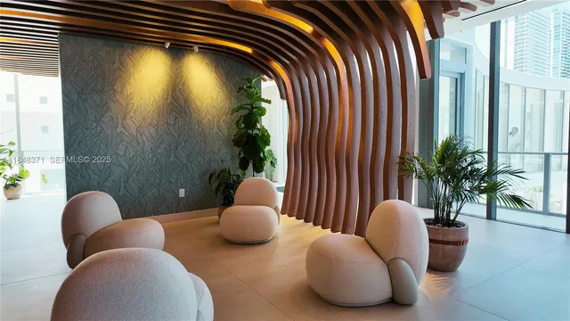 $11,500 | 700 Northeast 24th Street, Unit 4603, Miami, FL 33137