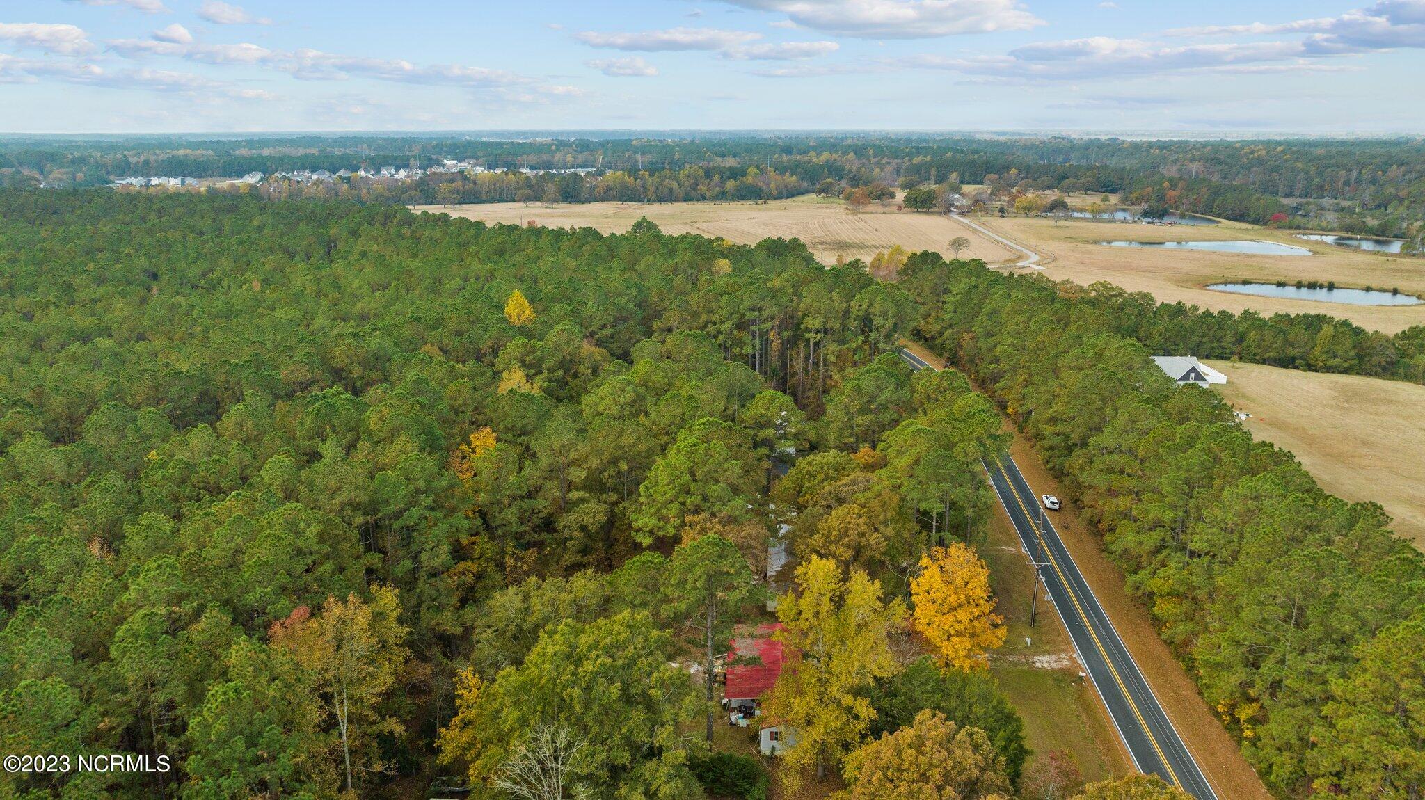604 Old Church Road Swansboro, NC 28584 - Photo 7 of 18 604 Old Church Rd