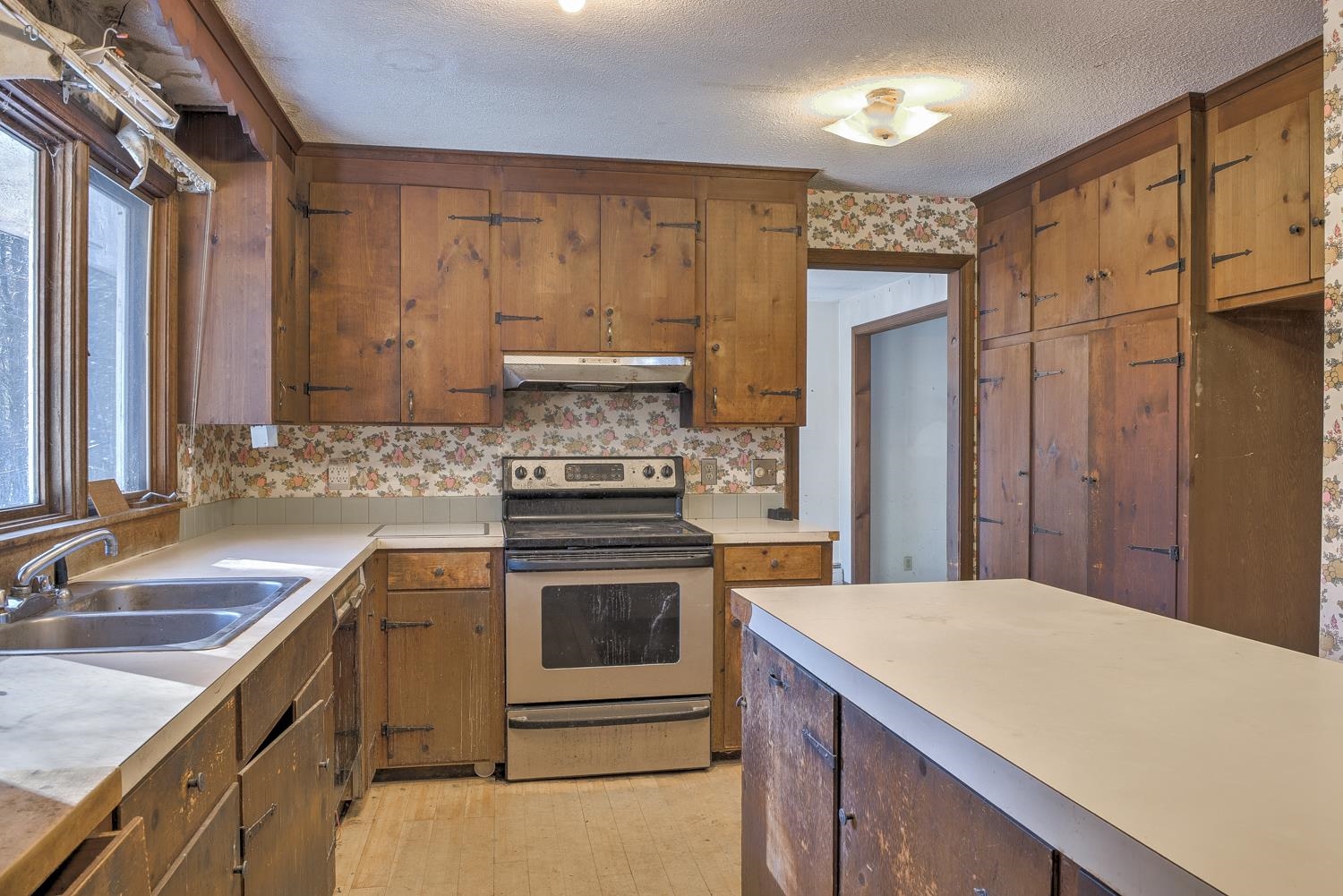 358 Spring Hill Road Sharon, NH 03458 - Photo 12 of 40
