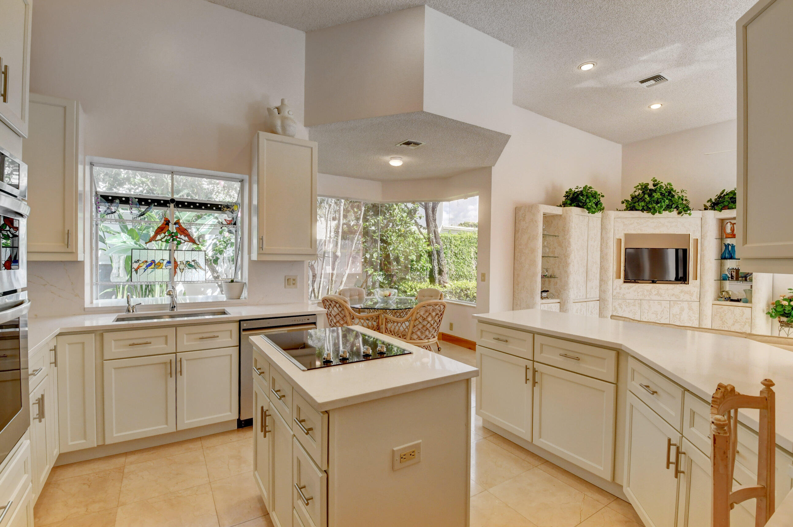 6098 Northwest 23rd Way Boca Raton, FL 33496 - Photo 19 of 49 66_dsc_2347_48_49_50_51