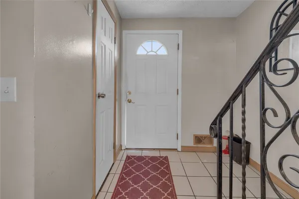 $129,900 | 67 Fox Court, Gates, NY 14606