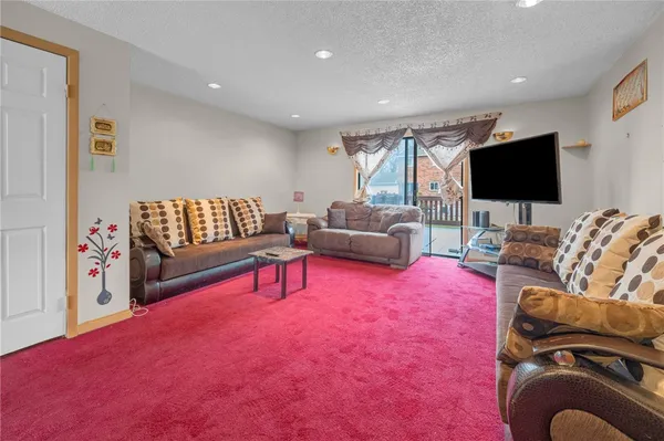 $129,900 | 67 Fox Court, Gates, NY 14606