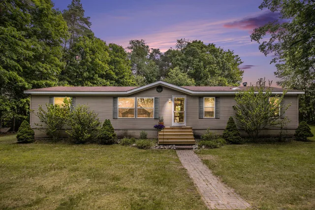 $1,285,000 | 2255 River Road, Hastings, MI 49058