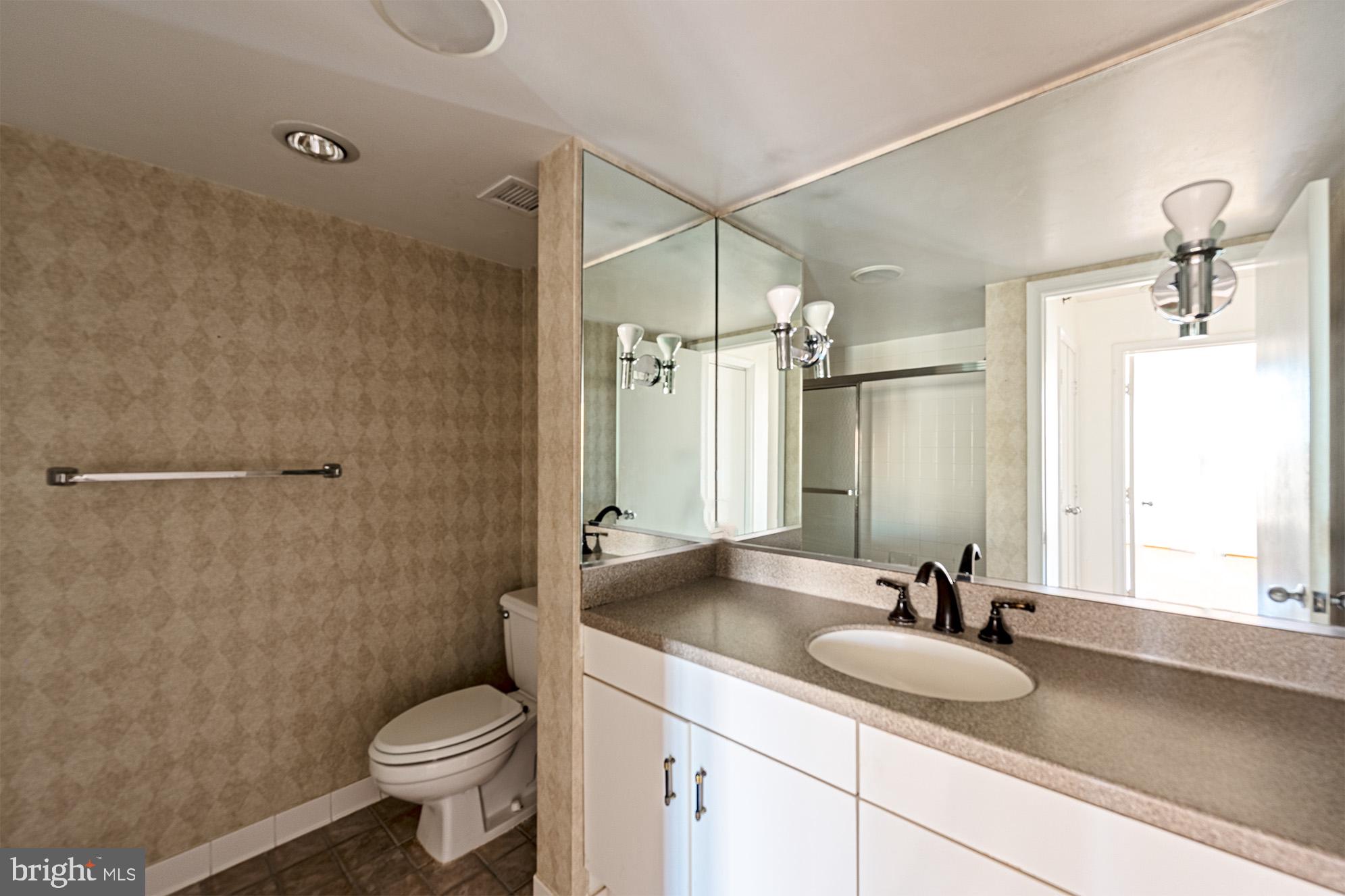 1230 23rd Street Northwest Washington, DC 20037 - Photo 15 of 21