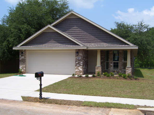 16079 Mansion Street Foley, AL 36535 - Photo 1 of 1