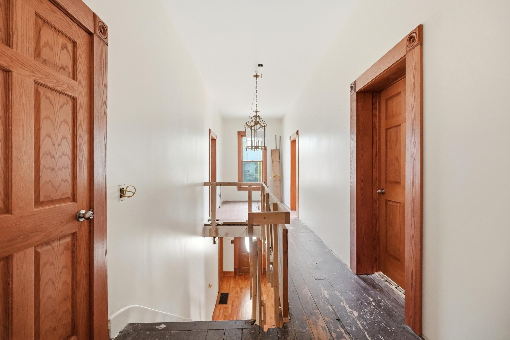 649 East High Street Springfield, OH 45505 - Photo 36 of 79 035