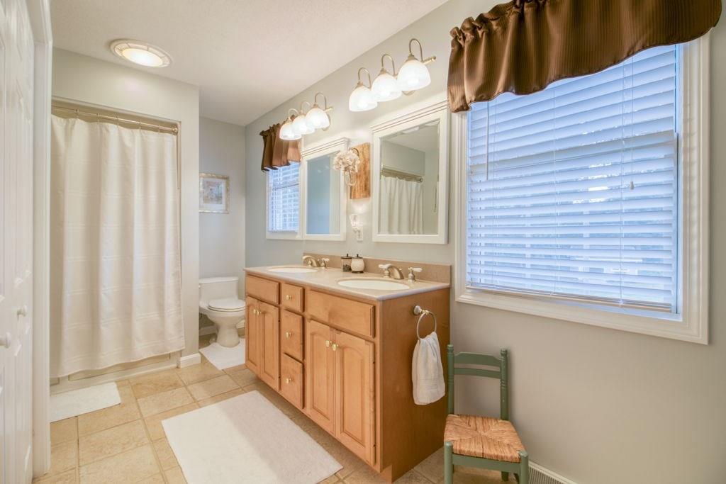 47 Hillside Road Westfield, MA 01085 - Photo 19 of 37 Gallery Image 19