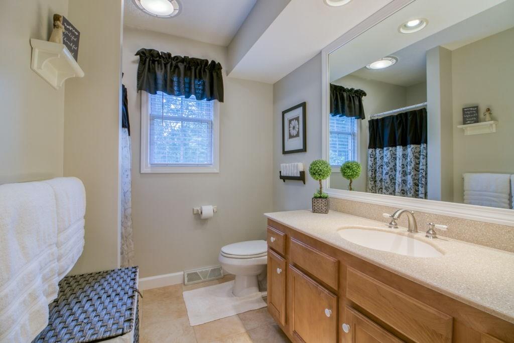 47 Hillside Road Westfield, MA 01085 - Photo 22 of 37 Gallery Image 22
