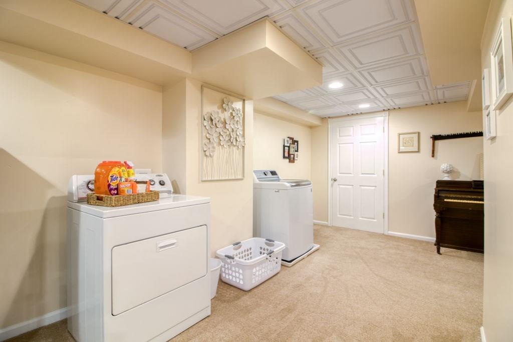 47 Hillside Road Westfield, MA 01085 - Photo 28 of 37 Gallery Image 28