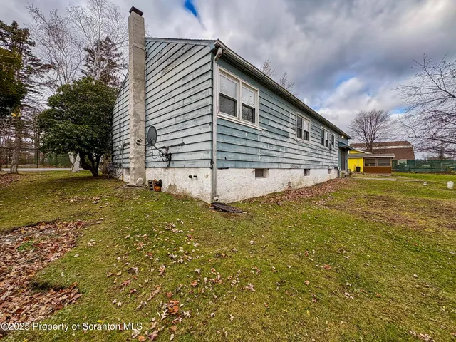$165,000 | 1030 Morgan Highway, Clarks Summit, PA 18411