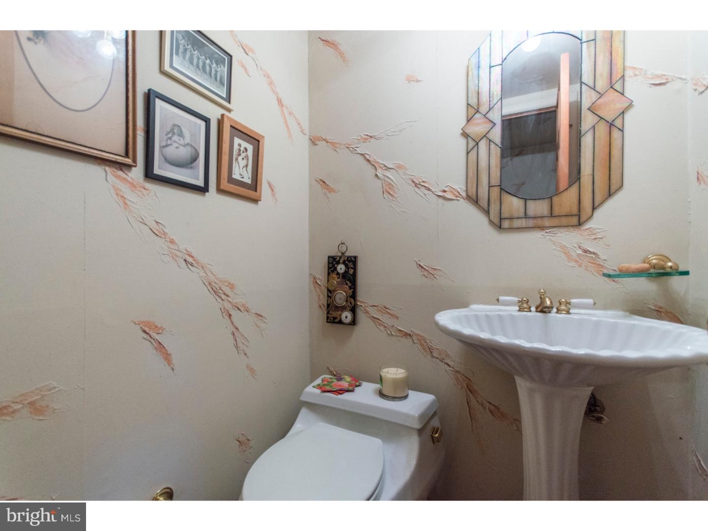 1119 Norwalk Road Philadelphia, PA 19115 - Photo 12 of 25