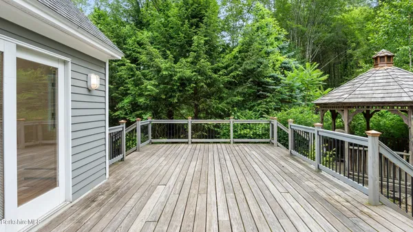 a view of a backyard with plants