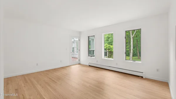 a view of a window in a room