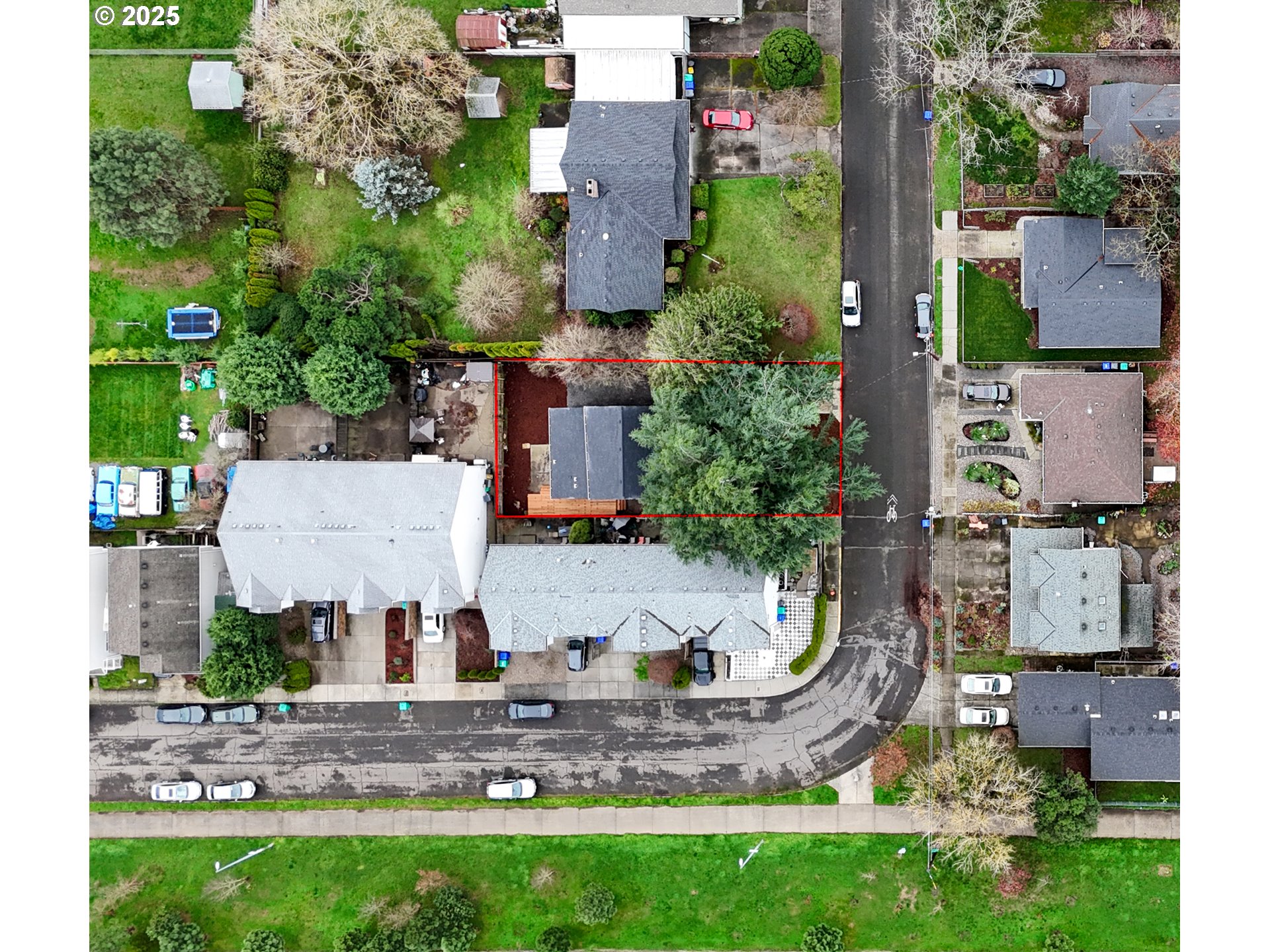 9326 Southeast Mill Street Portland, OR 97216 - Photo 21 of 21 Patio