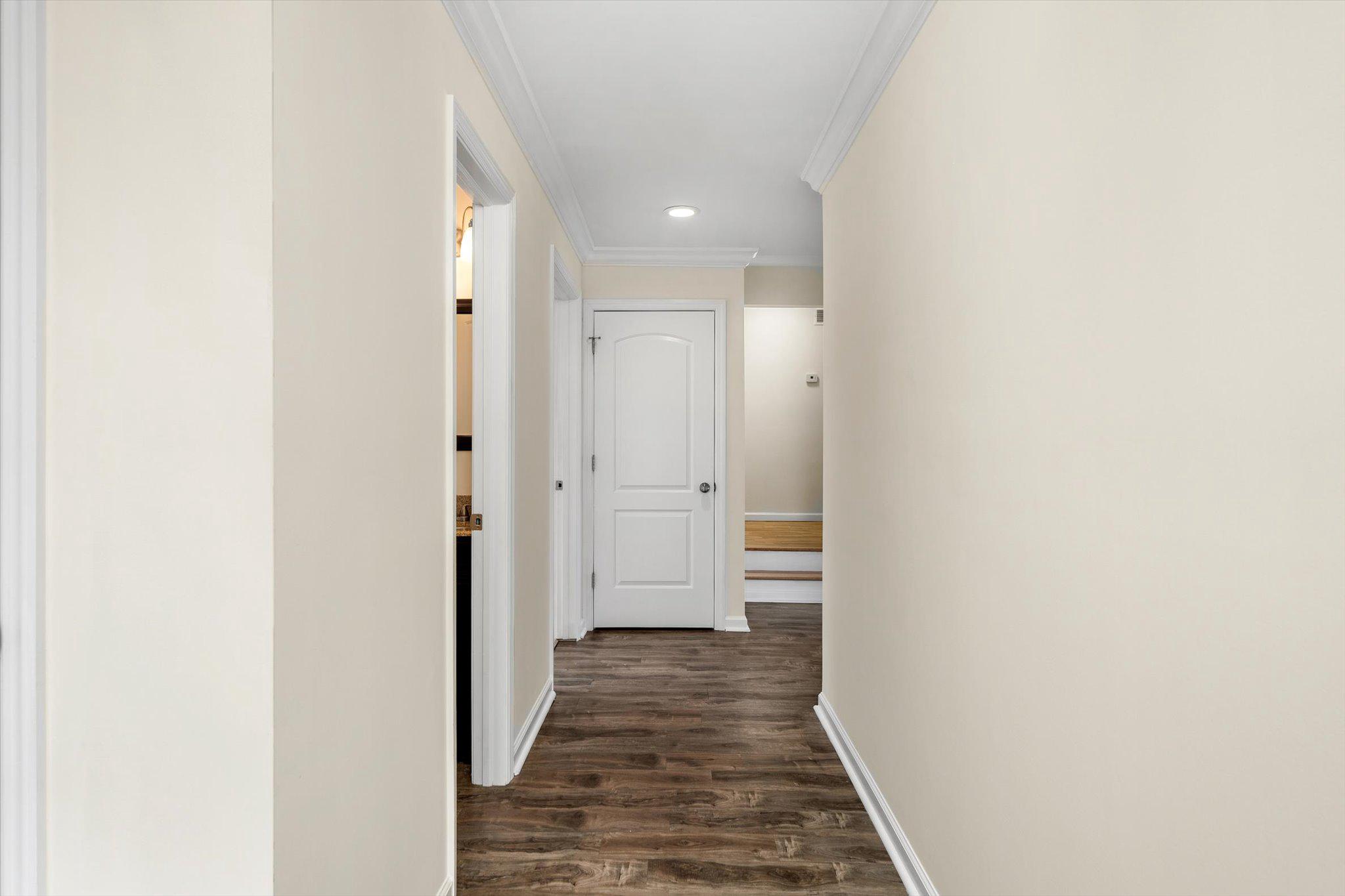 406 Flock Road Hamilton, NJ 08619 - Photo 3 of 40 Inviting hallway with warm tones