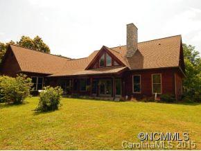 565 Jenkins Road Canton, NC 28716 - Photo 3 of 22 a front view of house with yard