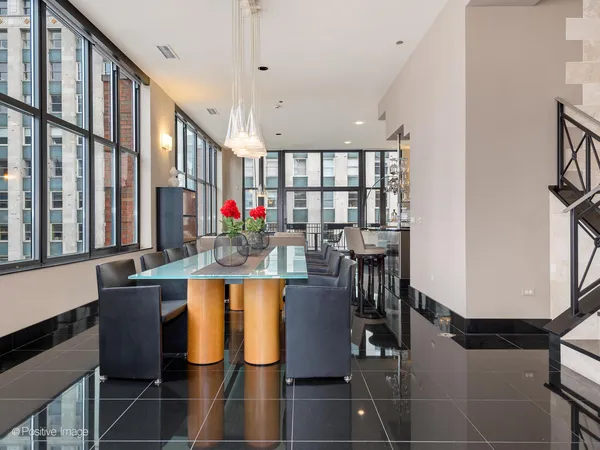 $2,350,000 | 333 West Hubbard Street, Unit 1006, Chicago, IL 60654