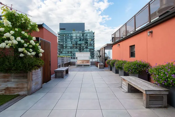 $2,350,000 | 333 West Hubbard Street, Unit 1006, Chicago, IL 60654