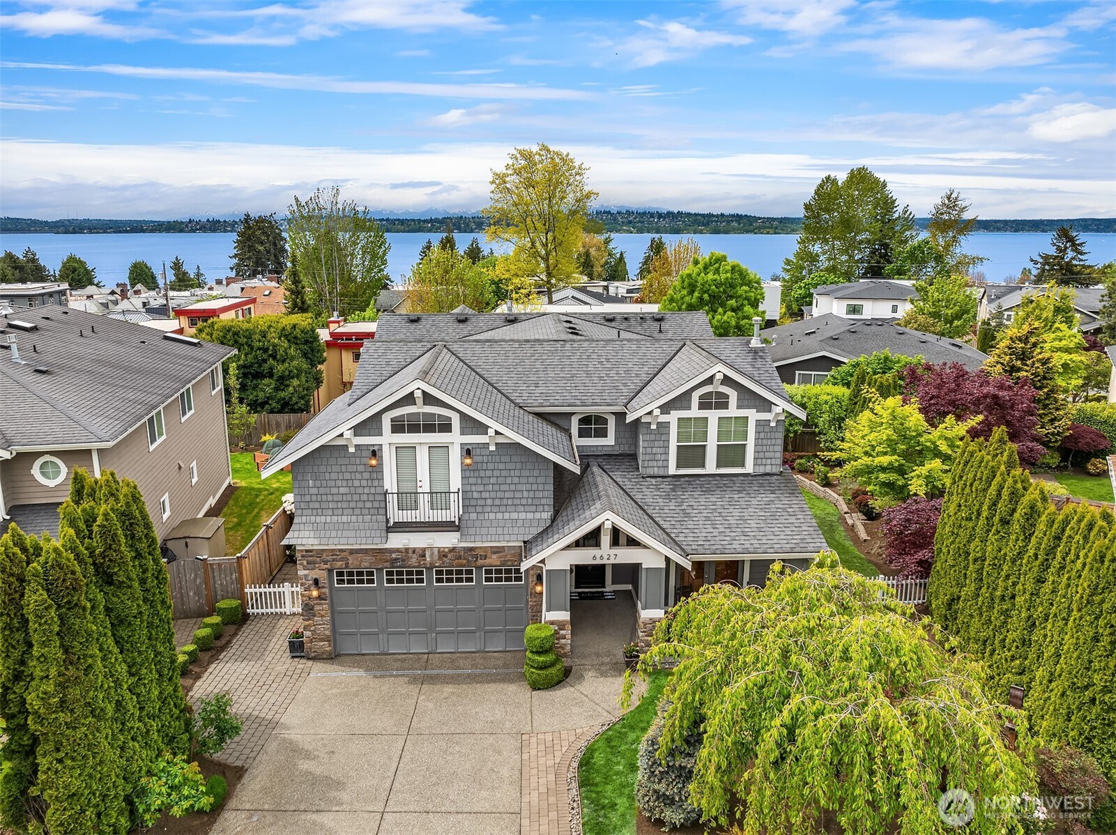 6627 102nd Pl Northeast  