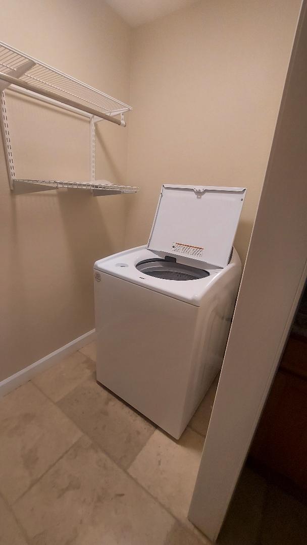 1807 Barbara Street Austin, TX 78757 - Photo 15 of 25 Washer