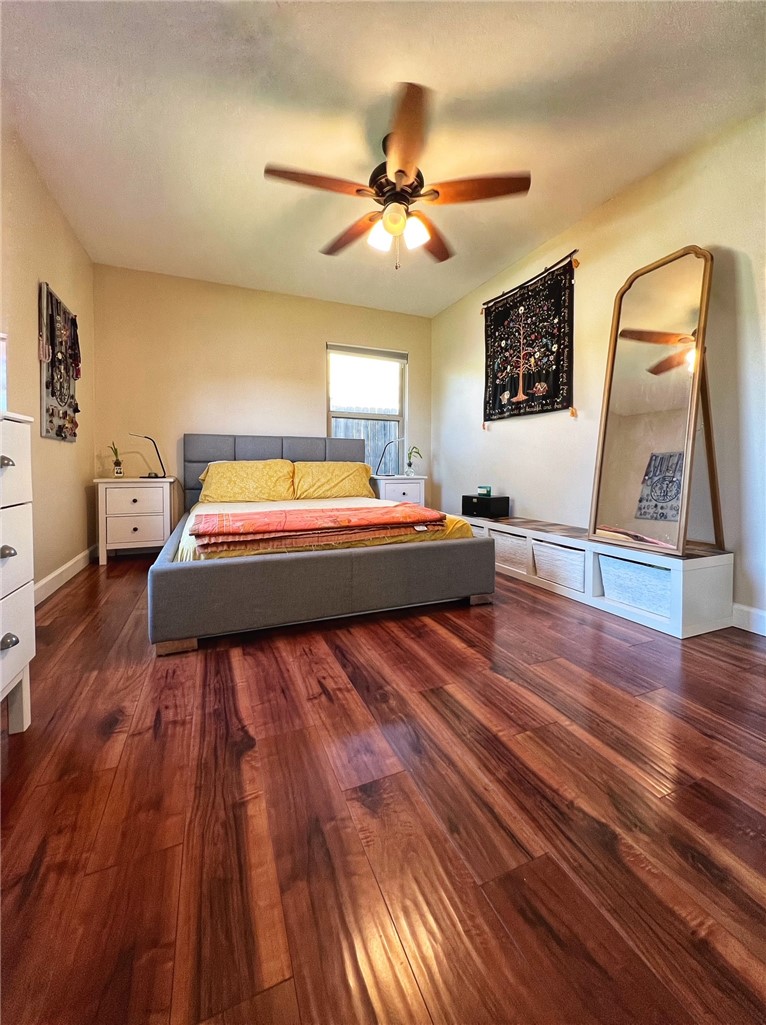 1807 Barbara Street Austin, TX 78757 - Photo 20 of 25 ANOTHER VIEW OF MASTER BEDROOOM