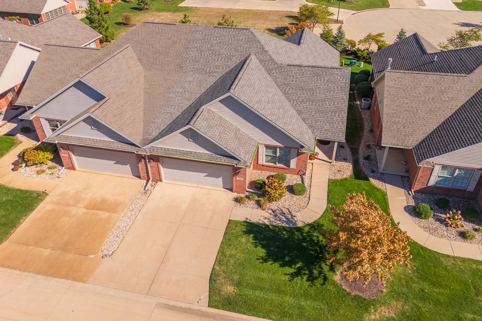 1762 Lockspur Way Normal, IL 61761 - Photo 2 of 54