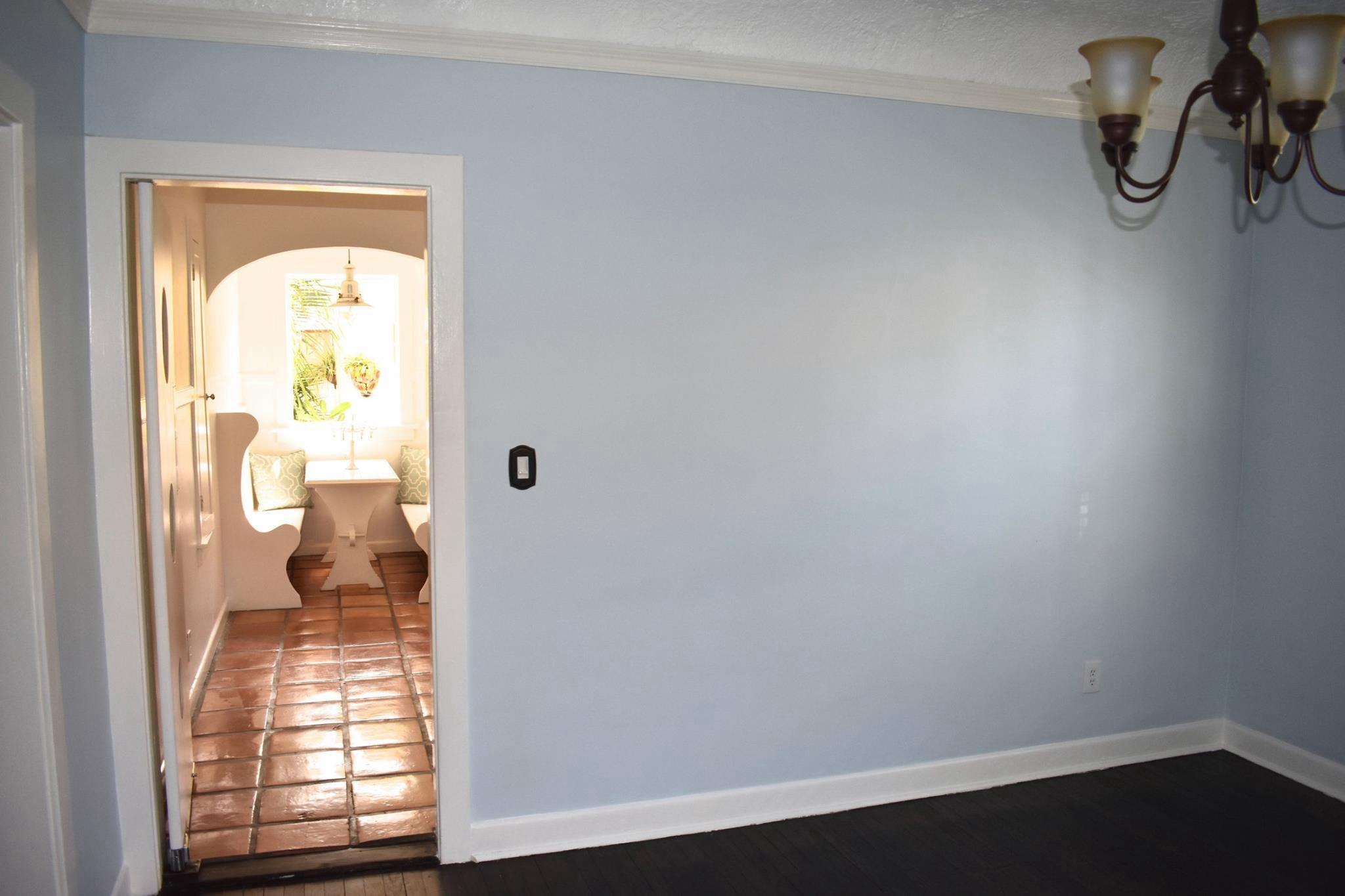240 Conniston Road West Palm Beach, FL 33405 - Photo 11 of 20 RO RO ENTRY TO KITCHEN