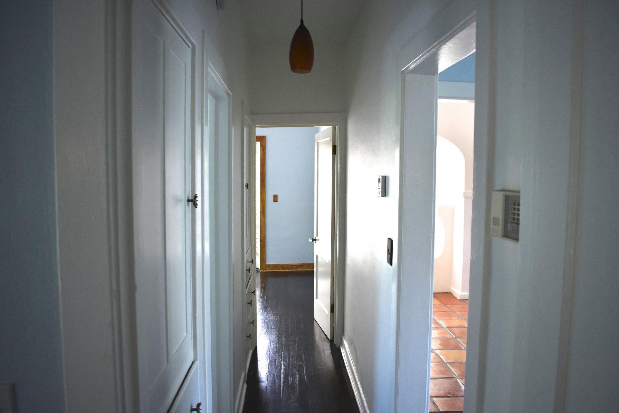 240 Conniston Road West Palm Beach, FL 33405 - Photo 17 of 20 RO RO HALLWAY