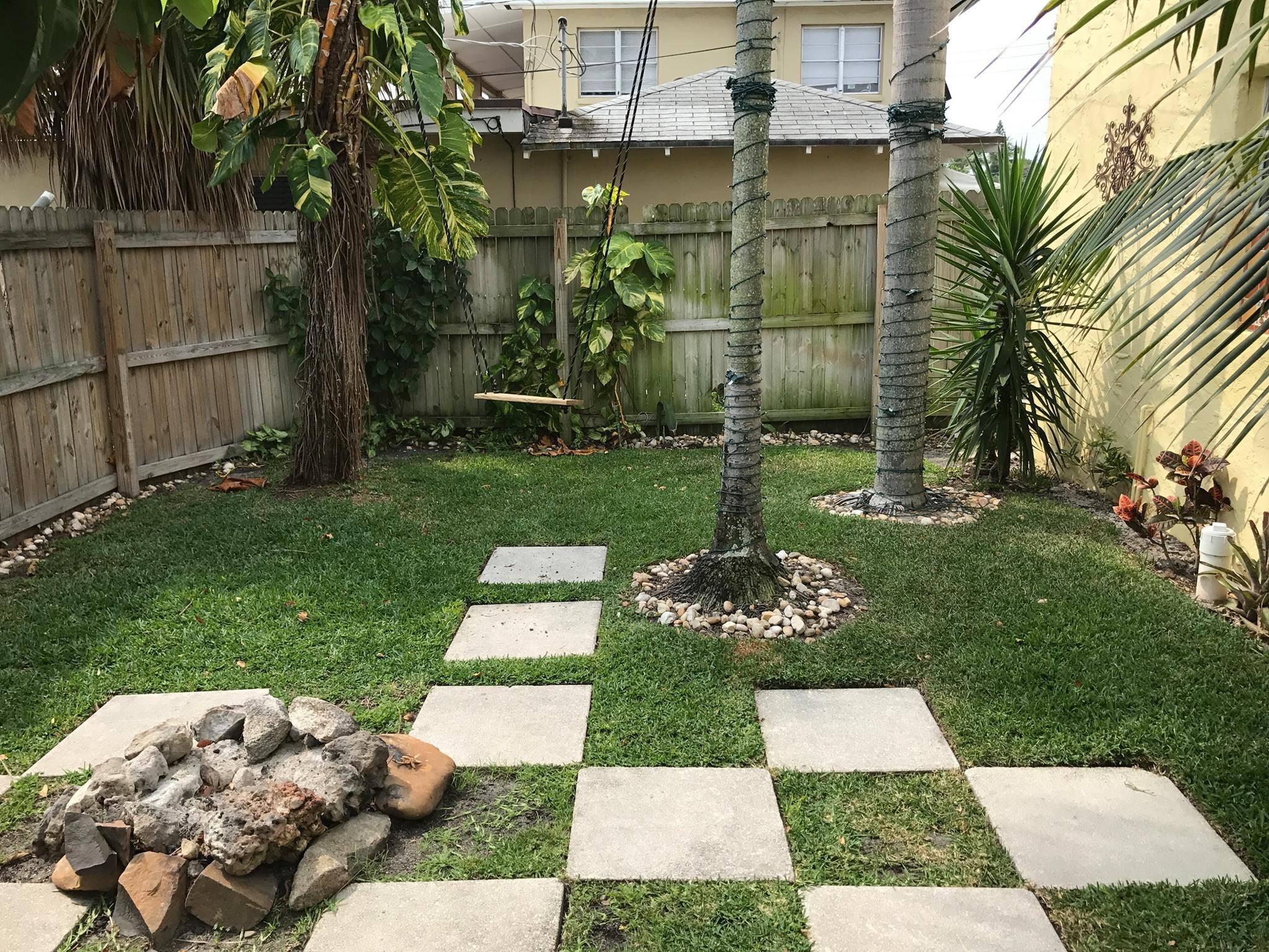 240 Conniston Road West Palm Beach, FL 33405 - Photo 20 of 20 RO RO BACK YARD