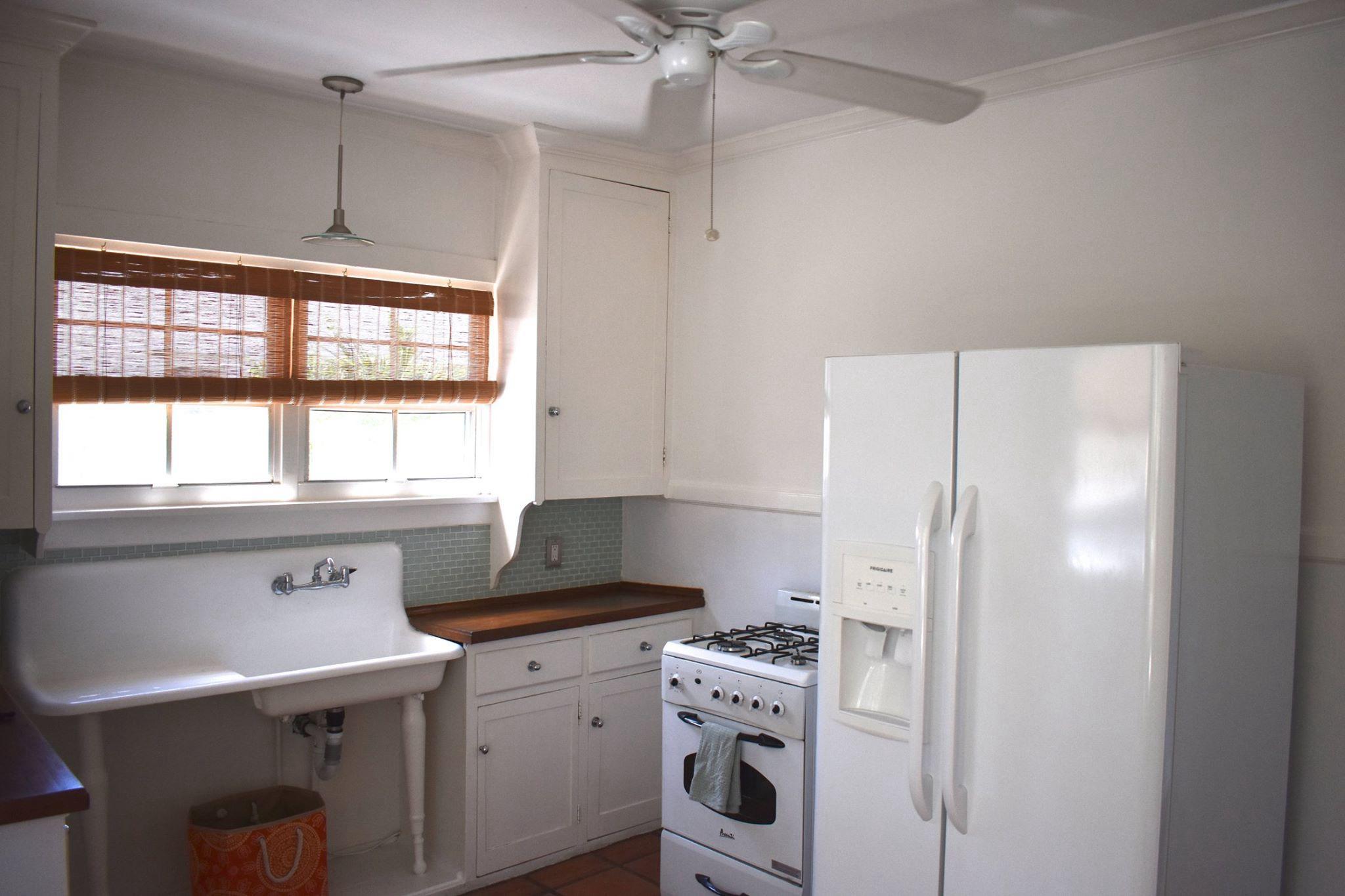 240 Conniston Road West Palm Beach, FL 33405 - Photo 10 of 20 RO RO KITCHEN