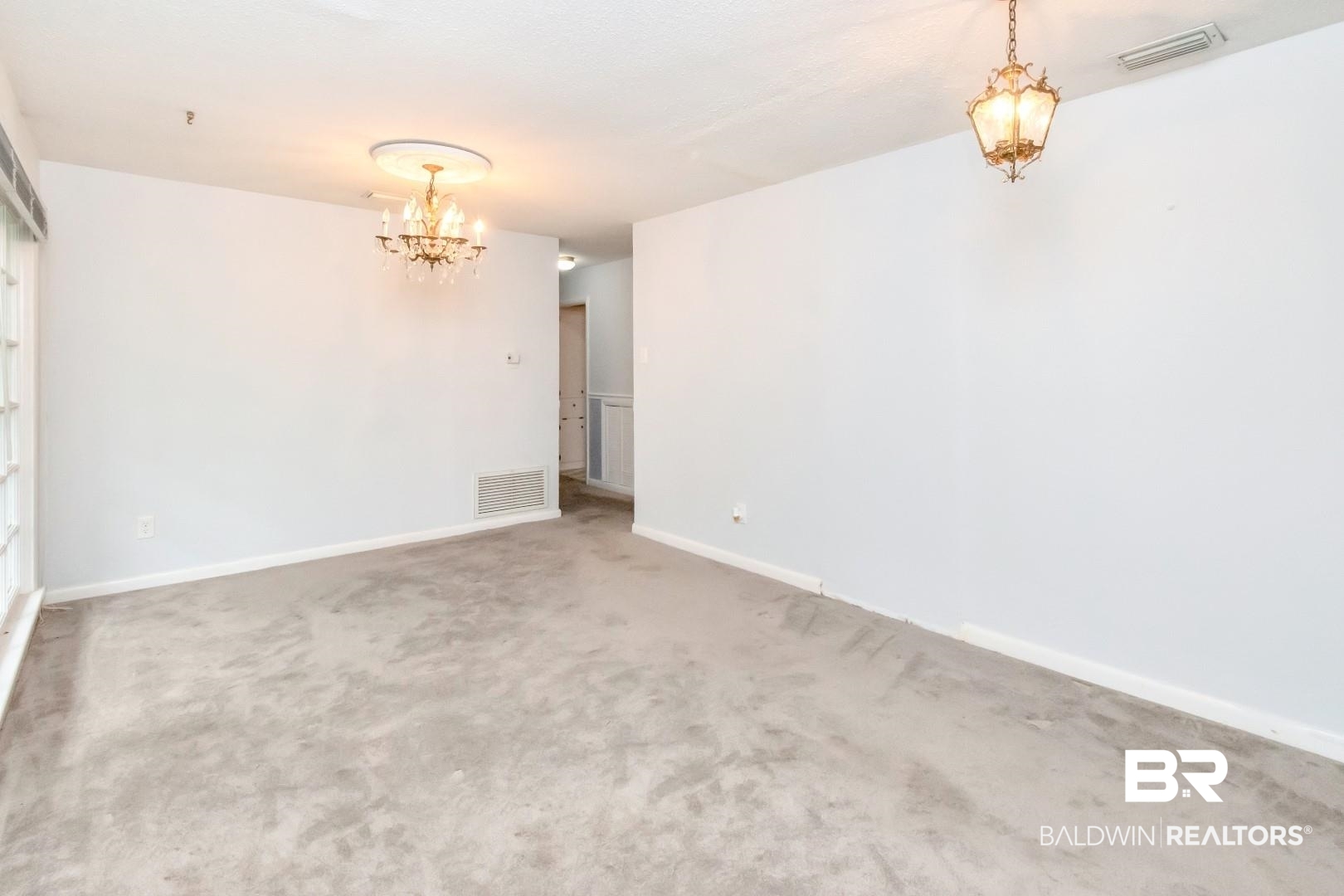 3855 Berwyn Drive North Mobile, AL 36608 - Photo 2 of 35