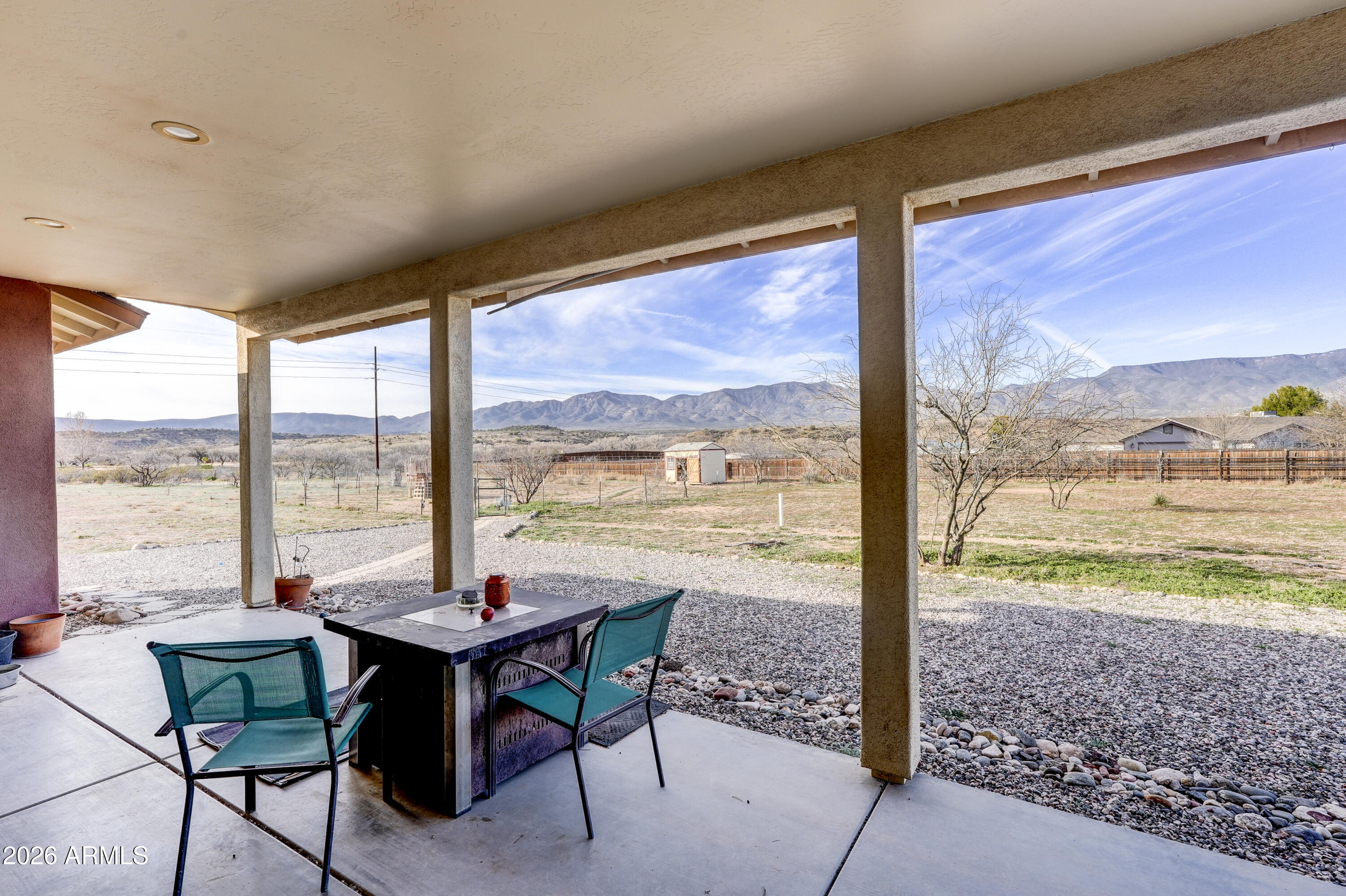 2771 South Country Hill Road Cornville, AZ 86325 - Photo 9 of 20 a very nice looking room with a large window and a table