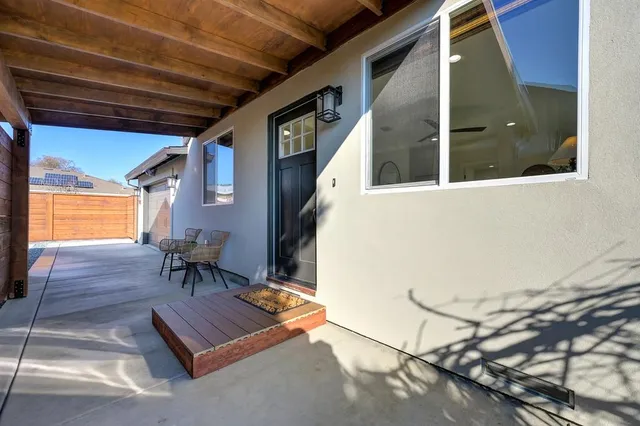 $749,950 | 717 North Hobson Avenue, West Sacramento, CA 95605