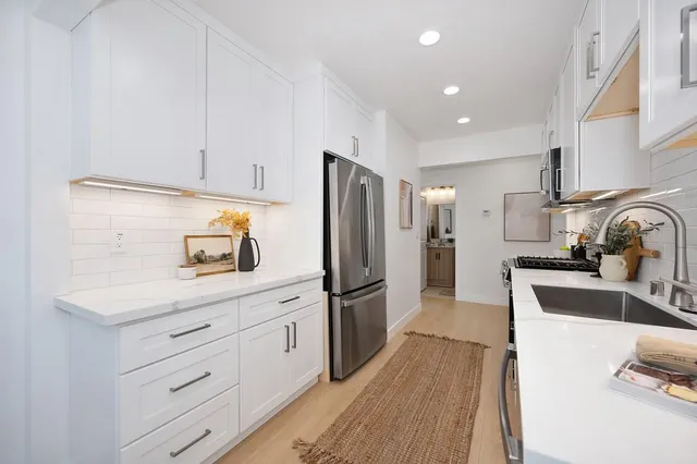 $749,950 | 717 North Hobson Avenue, West Sacramento, CA 95605