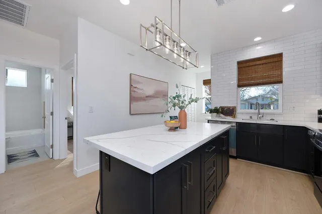 $749,950 | 717 North Hobson Avenue, West Sacramento, CA 95605