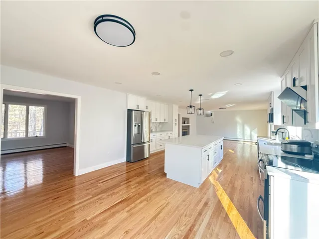 $949,900 | 26 Trout Brook Lane, Scituate, RI 02831