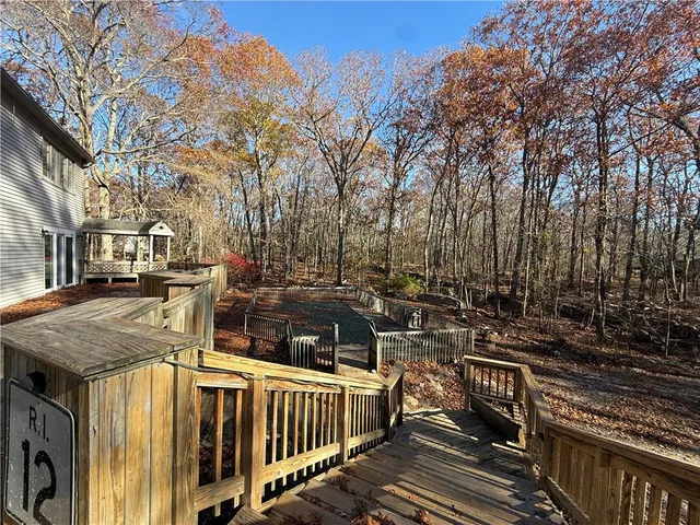 $949,900 | 26 Trout Brook Lane, Scituate, RI 02831