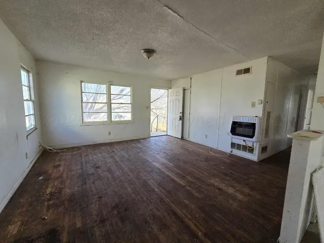 $40,000 | 508 South Collins Avenue, Tulia, TX 79088