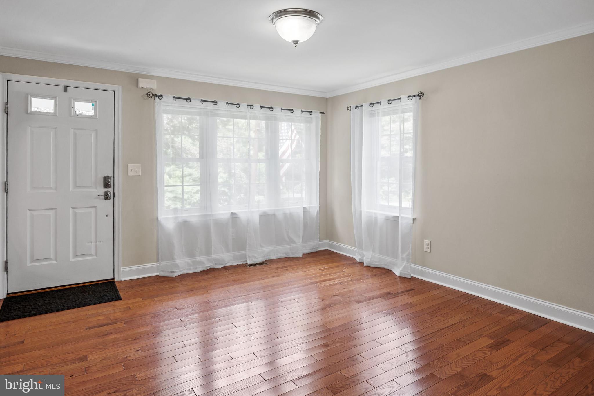 521 Glendale Road Havertown, PA 19083 - Photo 7 of 38 Gallery Image 7